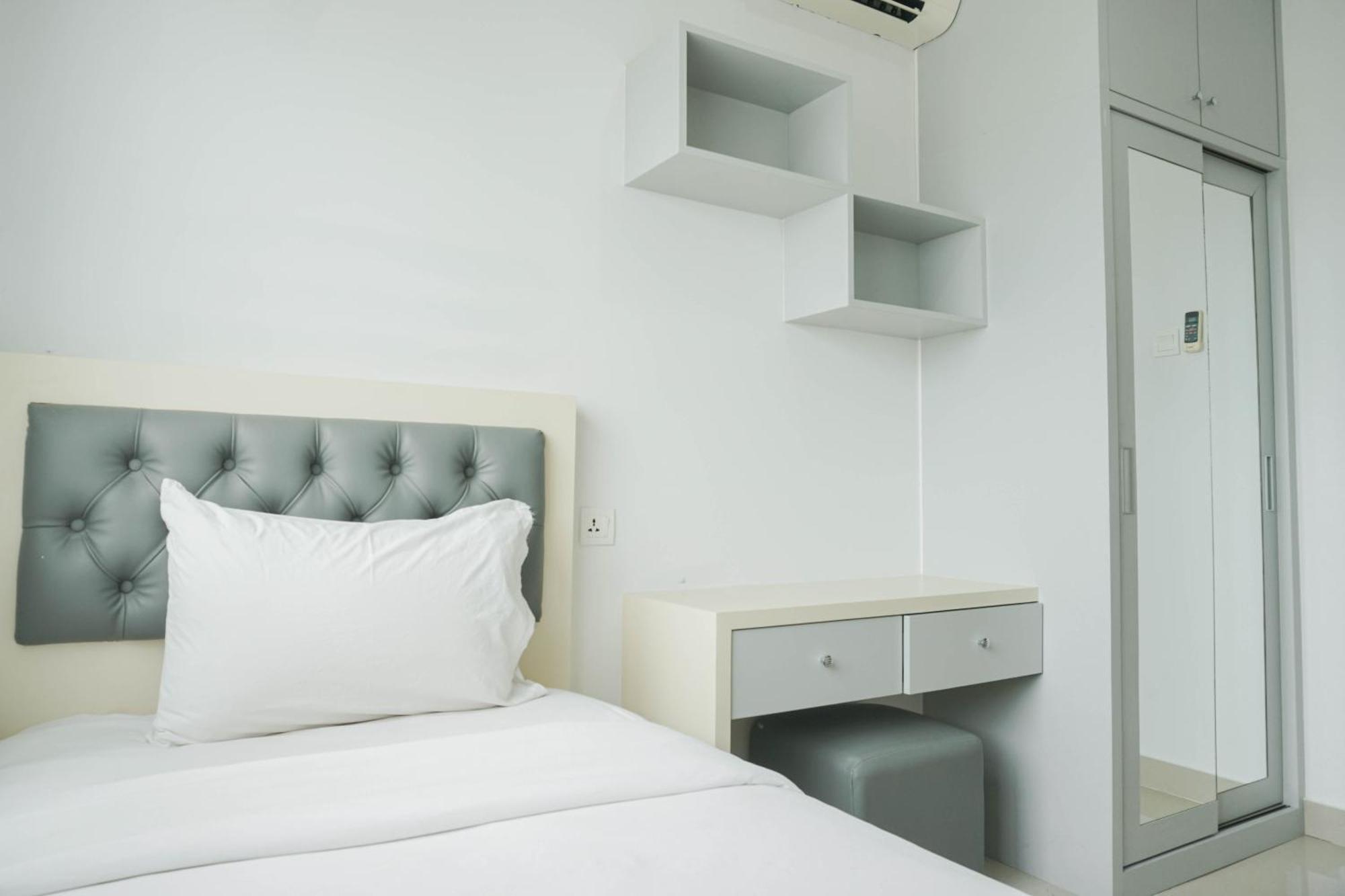 Apartment Warm And Cozy 3br At The Royal Olive By Travelio Jakarta
